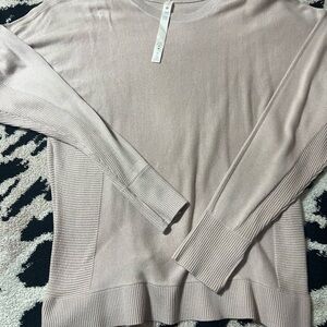 Size 10 Lululemon knit top with thumb holes blush pink
